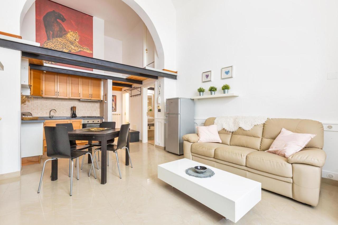 L'Appartamentino Holiday Home Lecce Exterior photo